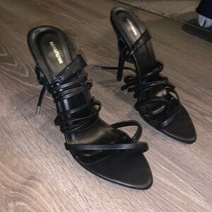 PRETTY LITTLE THING SZ 7 POINTED TOE STILETTO W/ Wrap up Straps!!! SEXY!!!🔥